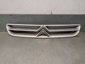 Replacement front grille for Citroën Xantia (x1_, x2_) 2.0 HDI 90 OEM IAM reference 9625966777 