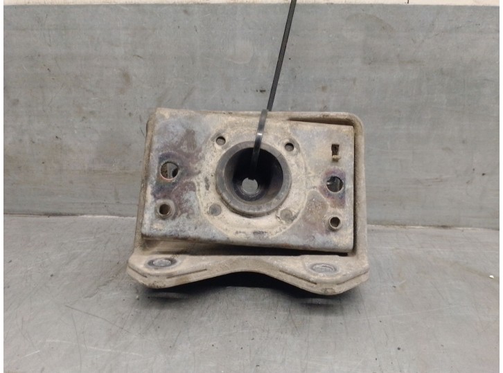 Recambio de soporte motor para nissan interstar autobús (x70) dci 115 referencia OEM IAM 8200712192 8200712192 