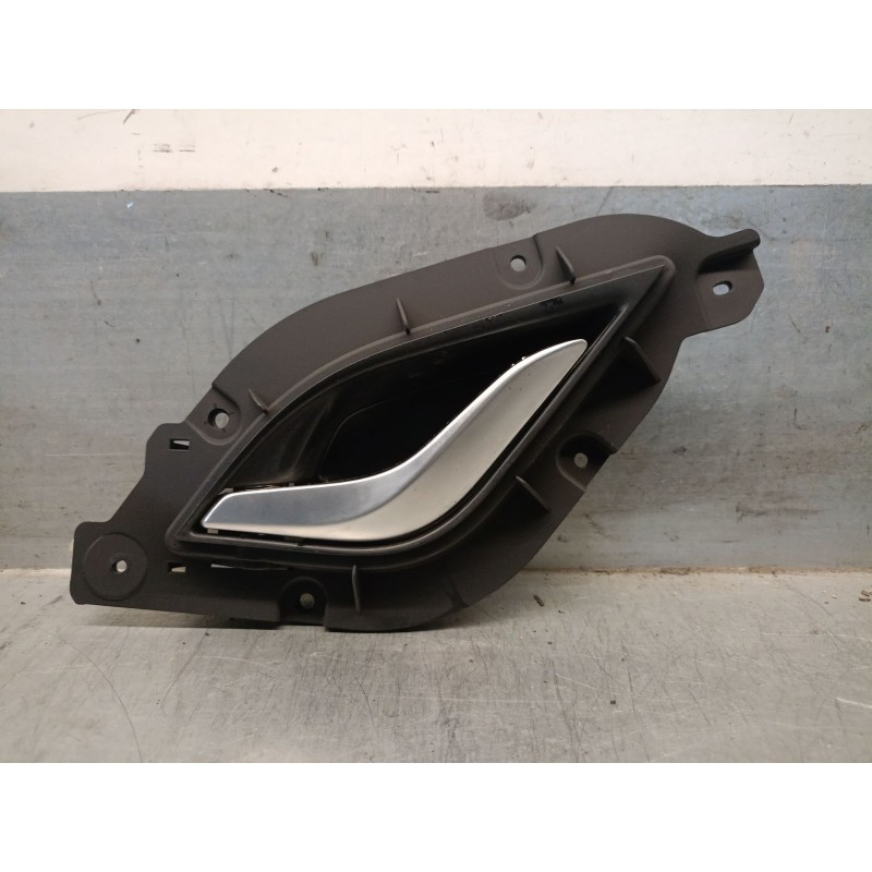 Recambio de maneta interior delantera izquierda para hyundai ix20 (jc) 1.4 crdi referencia OEM IAM 826101K010  