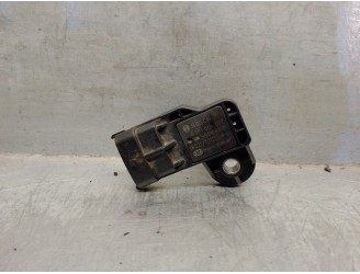 Recambio de sensor para opel zafira tourer c (p12) 1.4 (75) referencia OEM IAM 55568175  0281006077 BOSCH