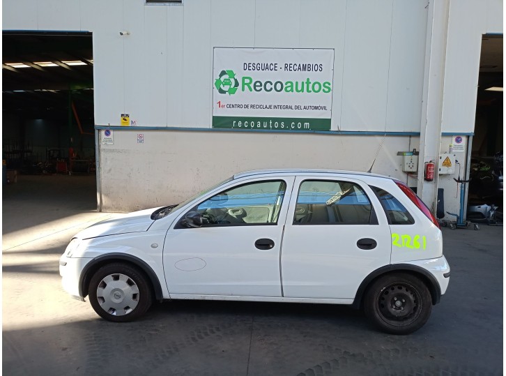 opel corsa c (x01) del año 2005