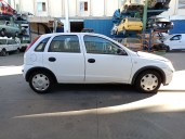 opel corsa c (x01) del año 2005