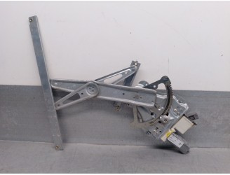 Recambio de elevalunas delantero izquierdo para toyota avensis sedán (_t25_) 2.0 (azt250_) referencia OEM IAM 6982005050 6982005