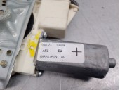 Recambio de elevalunas delantero izquierdo para toyota avensis sedán (_t25_) 2.0 (azt250_) referencia OEM IAM 6982005050 6982005