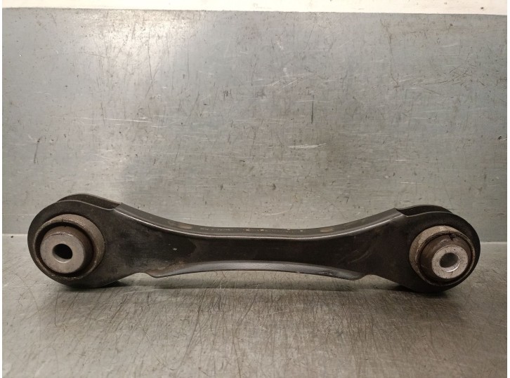 Recambio de brazo suspension superior trasero izquierdo para bmw 1 (f20) 116 i referencia OEM IAM 6792517 33326792543 