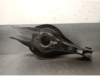 Recambio de brazo suspension superior trasero derecho para bmw 1 (f20) 116 i referencia OEM IAM 33326792541 33326884694 