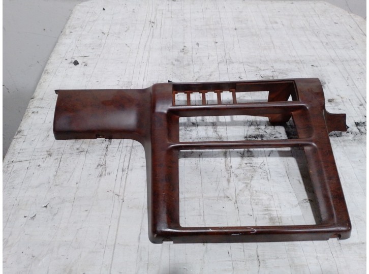 Recambio de moldura para ssangyong musso 2.9 turbodiesel cat referencia OEM IAM   