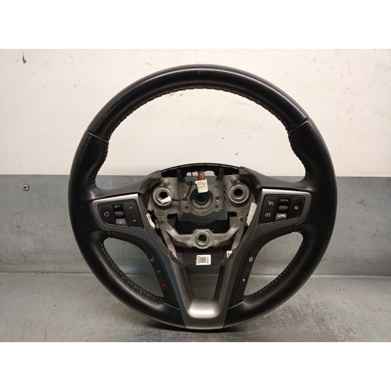 Recambio de volante para hyundai i40 i (vf) 1.7 crdi referencia OEM IAM 561113Z200 561113Z200 