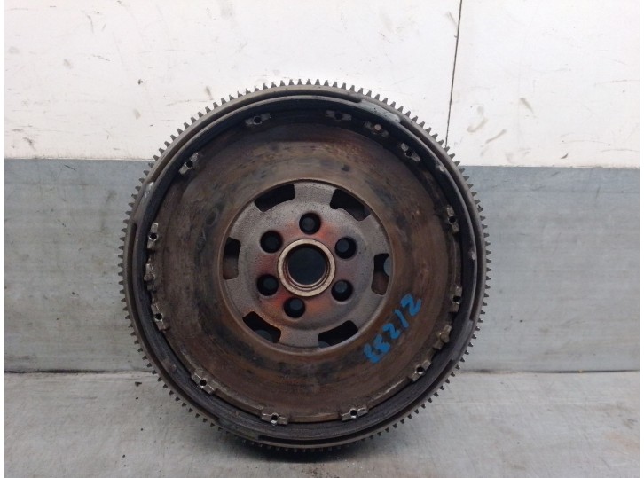 Replacement flywheel for Audi A3 (8L1) 1.8 T OEM IAM reference 06A105264L 06A105264M 