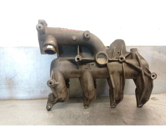 Recambio de colector admision para renault grand scénic ii (jm0/1_) 1.9 dci (jm0g, jm12, jm1g, jm2c) referencia OEM IAM 82002726