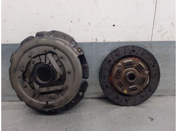 Recambio de kit embrague para lada niva todo terreno, cerrada (2121, 2131) 1600 referencia OEM IAM VAZ2121 
