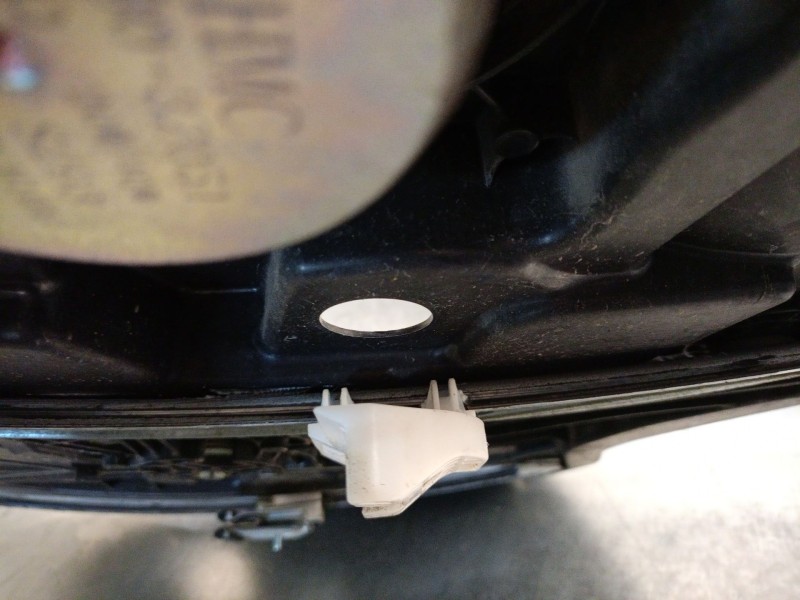 Recambio de elevalunas delantero derecho para hyundai i40 i (vf) 1.7 crdi referencia OEM IAM 813203Z020 824813Z000 