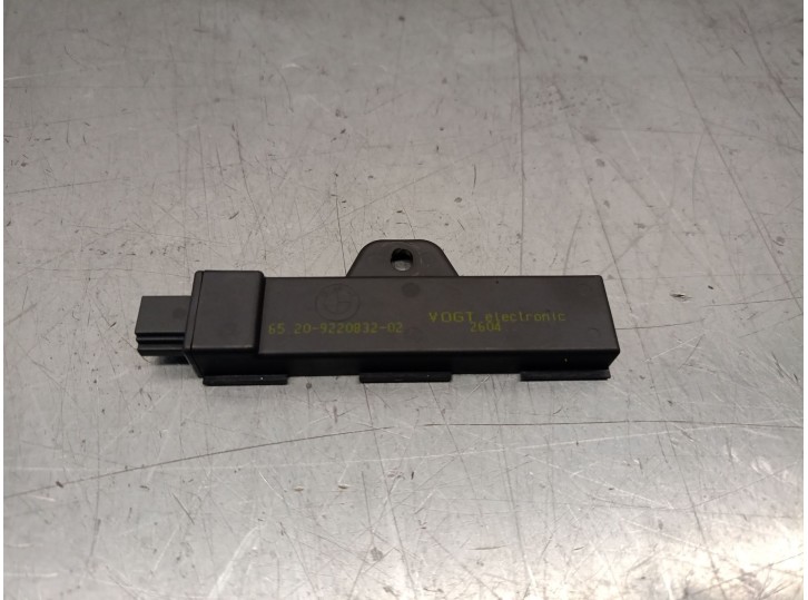 Recambio de antena para bmw 5 gran turismo (f07) 530 d xdrive referencia OEM IAM 65209220832 
