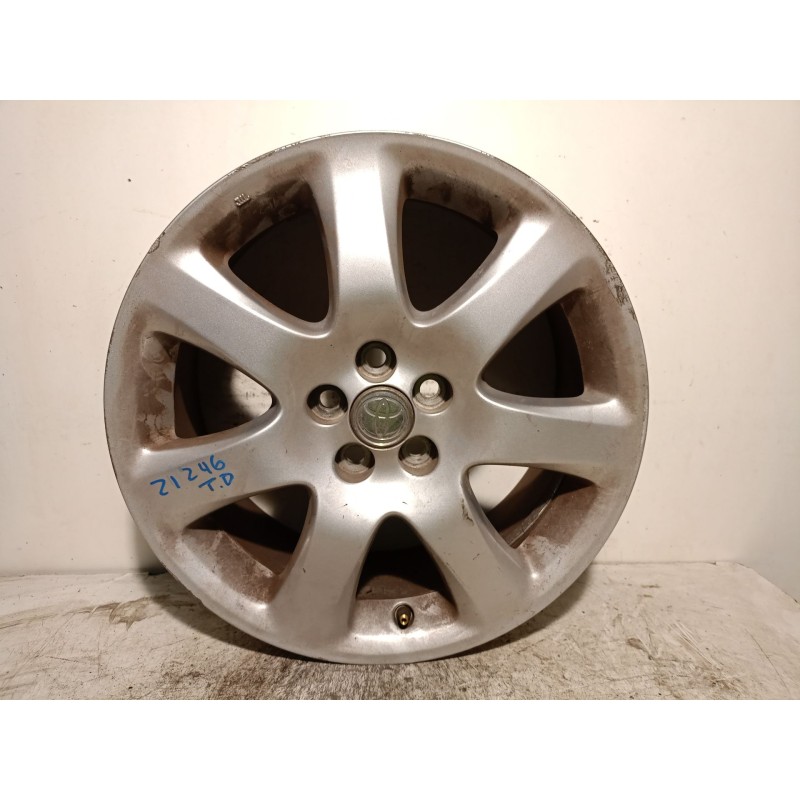 Recambio de llanta para toyota avensis sedán (_t25_) 2.0 (azt250_) referencia OEM IAM 4261105260 R17X7JJET45 