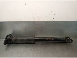 Recambio de amortiguador trasero izquierdo para hyundai i40 i (vf) 1.7 crdi referencia OEM IAM 553113Z780 553113Z780 SACHS