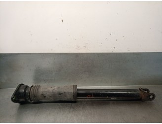 Recambio de amortiguador trasero derecho para hyundai i40 i (vf) 1.7 crdi referencia OEM IAM 553113Z780 553113Z780 SACHS