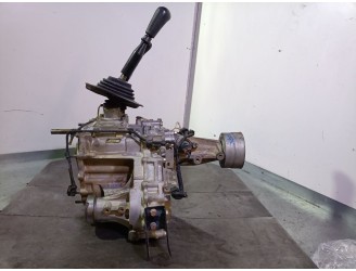 Recambio de caja transfer para mitsubishi l200 / triton (ka_t, kb_t) 2.5 di-d 4wd (kb4t) referencia OEM IAM D6J57  3242A142
