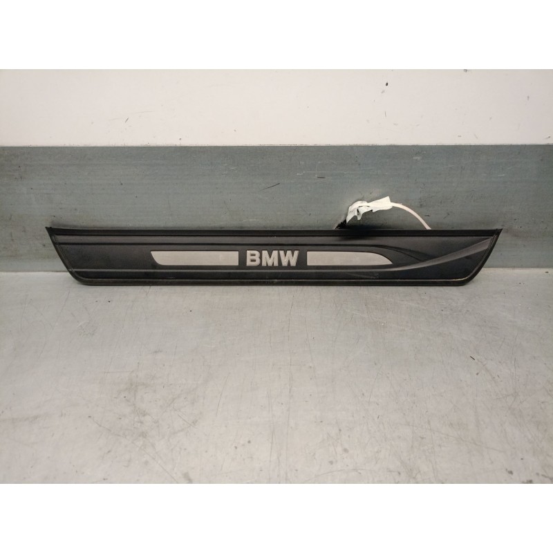 Recambio de molduras delanteras para bmw 5 gran turismo (f07) 530 d xdrive referencia OEM IAM 51137193470 51137193474 