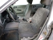 daewoo nubira sedán (j100) del año 2001