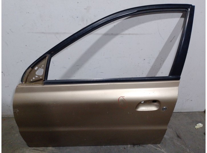 Replacement front left door for Kia Rio I Hatchback (DC) 1.5 16V OEM IAM reference K30A58810A 