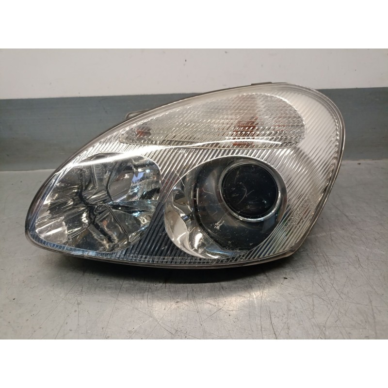 Recambio de faro izquierdo para daewoo nubira sedán (j100) 1.6 16v referencia OEM IAM 96272003  