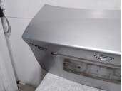 Recambio de porton trasero para daewoo nubira sedán (j100) 1.6 16v referencia OEM IAM 96271535  