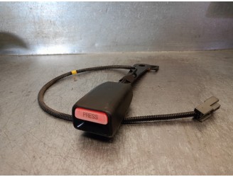 Recambio de enganche cinturon para kia cee´d 1.6 crdi cat referencia OEM IAM 888301H001EQ DELANTERO IZQUIERDO 