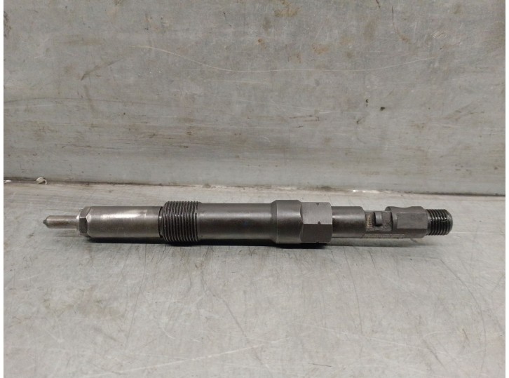 Replacement injector for Ford Mondeo III (B5Y) 2.0 TDCi OEM IAM reference RM3S7QBB ZEJDR00501Z DELPHI