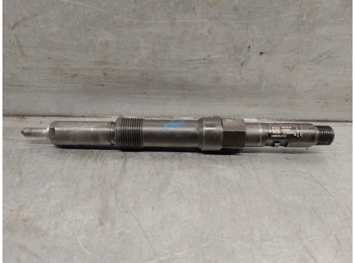 Replacement injector for Ford Mondeo III (B5Y) 2.0 TDCi OEM IAM reference RM3S7QBB ZEJDR00501Z DELPHI