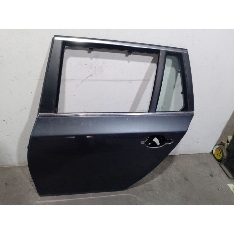 Recambio de puerta trasera izquierda para bmw 5 touring (e61) 520 d referencia OEM IAM 41525A2A367  