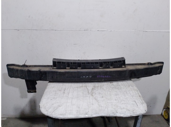 Replacement front bumper reinforcement for Kia Carnival II (GQ) 2.9 CRDi OEM IAM reference K53A50070 