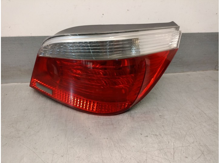 Replacement rear right tail light for BMW 5 (E60) 530 i OEM IAM reference 6910768 63217165738 