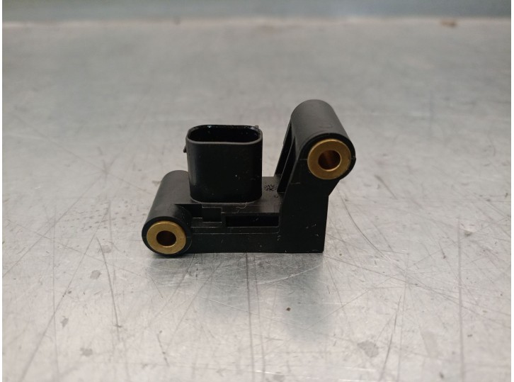 Recambio de sensor impacto para bmw 5 touring (e61) 520 d referencia OEM IAM 6977398 69773986577 