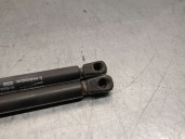 Replacement trunk/tailgate shock absorbers for Mazda 6 Hatchback (GG) 2.0 Di (GG14) OEM IAM reference GJ6J62620D GJ6J63620D 