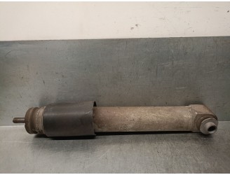 Recambio de amortiguador trasero izquierdo para bmw 5 touring (e61) 520 d referencia OEM IAM 33526766587 33526786524 81490400394