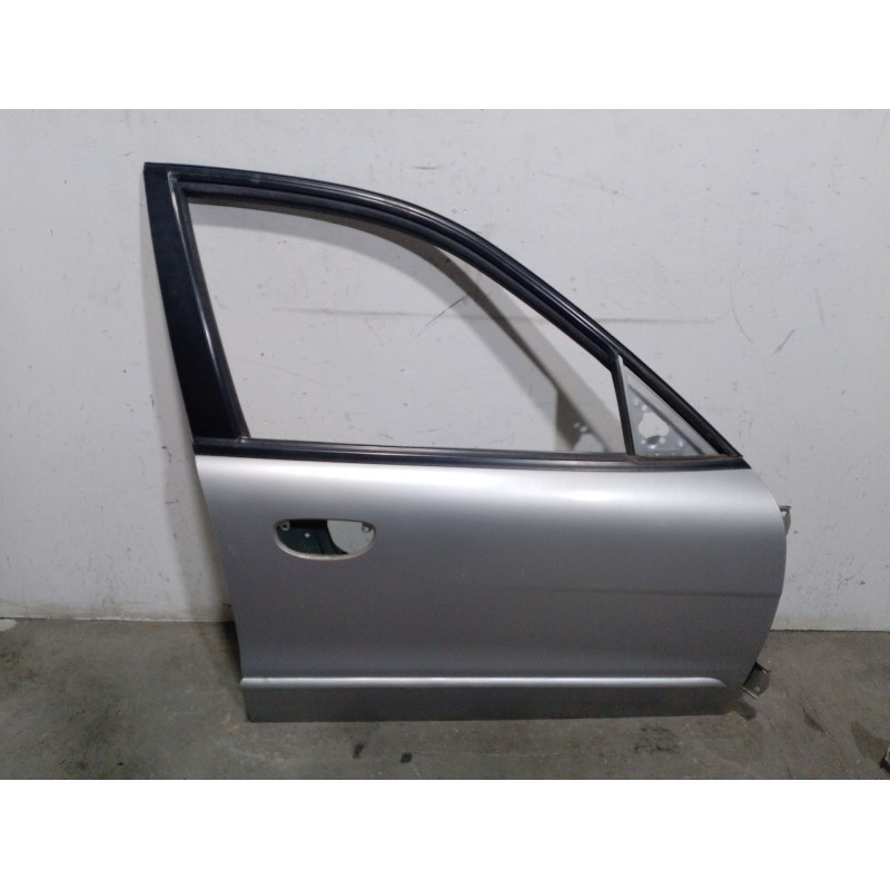 Recambio de puerta delantera derecha para daewoo nubira sedán (j100) 1.6 16v referencia OEM IAM 96270897  