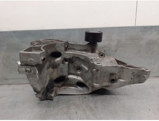 Recambio de soporte alternador para bmw 5 gran turismo (f07) 530 d xdrive referencia OEM IAM 11167802639 11167802639 