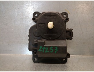 Recambio de motor calefaccion para toyota rav 4 iv (_a4_) 2.2 d 4wd (ala49) referencia OEM IAM 0638002180  DENSO