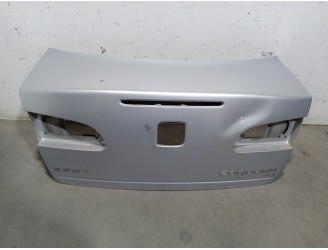 Replacement rear tailgate for Seat Cordoba (6L2) 1.9 TDI OEM IAM reference 6L5827025B 