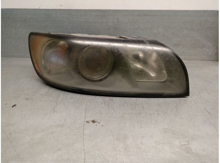 Recambio de faro derecho para volvo v50 (545) 1.8 referencia OEM IAM 30698886 31335222 0301198204 AUTOMOTIVE