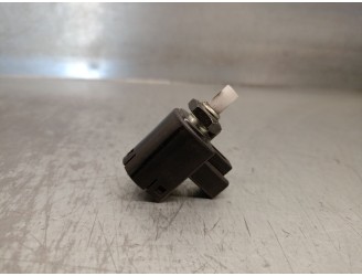 Recambio de interruptor para toyota rav 4 iv (_a4_) 2.2 d 4wd (ala49) referencia OEM IAM 8452042010 8452042010 