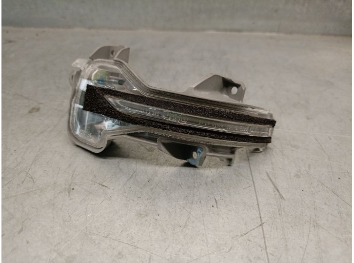 Recambio de intermitente derecho para honda hr-v (ru) 1.6 i-dtec (ru8) referencia OEM IAM T2AASTL 