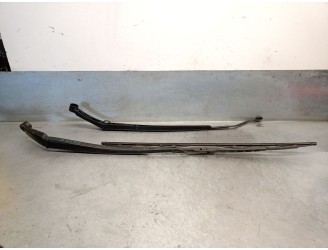 Recambio de brazo limpia delantero derecho para toyota rav 4 iv (_a4_) 2.2 d 4wd (ala49) referencia OEM IAM 8521242130 852224214