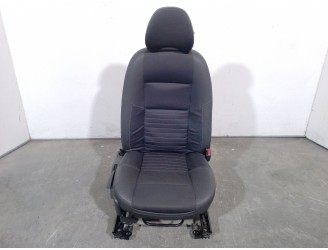 Replacement front right seat for Volvo V50 (545) 1.8 OEM IAM reference 6841910 6841910 