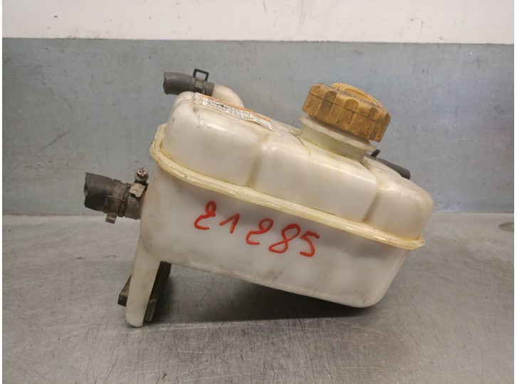 Recambio de deposito expansion para daewoo nubira sedán (j100) 1.6 16v referencia OEM IAM 96290545 96290545 