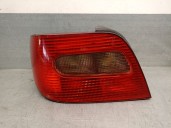 Replacement rear left tail light for Citroën Xsara (N1) 2.0 HDi 90 OEM IAM reference 6350P0 5 DOORS