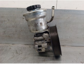 Recambio de bomba servodireccion para toyota avensis station wagon (_t25_) 2.2 d-4d (adt251_) referencia OEM IAM 4431005120 4431