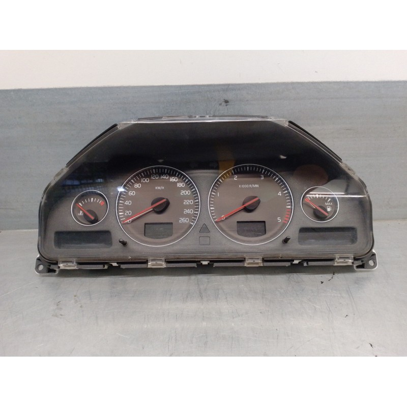 Recambio de cuadro instrumentos para volvo s60 berlina 2.4 diesel cat referencia OEM IAM 30746102 8251284 