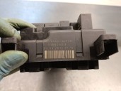 Recambio de caja reles / fusibles para volvo xc90 i (275) d5 awd referencia OEM IAM 518826011 