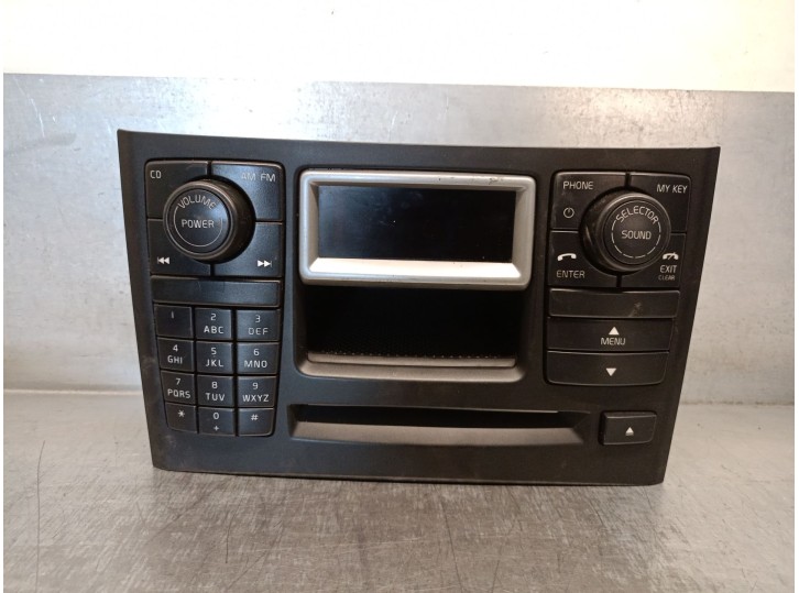 Replacement audio system / CD radio for Volvo XC90 I (275) D5 AWD OEM IAM reference 30679178 